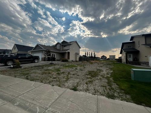 1118 Briar Rd, Pincher Creek, AB, T0K0A6 | Card Image