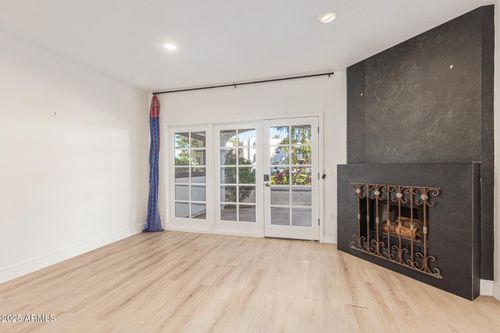 6153 N 28th Pl, Phoenix, AZ, 85016-2152 | Card Image