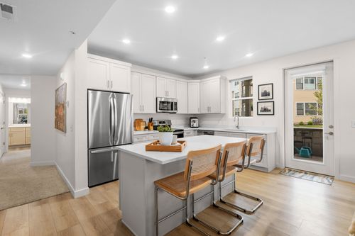 m102-8355 S Sky Mirror Ln, Midvale, UT, 84047-7865 | Card Image