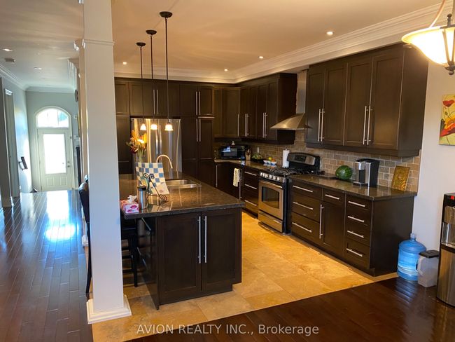 2481 8 Th Line, House other with 4 bedrooms, 3 bathrooms and 2 parking in Oakville ON | Image 12