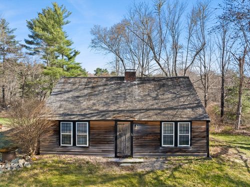 76 Parsonage Rd, Plympton, MA, 02367-1501 | Card Image