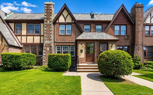 85-26 67th Rd, Rego Park, NY, 11374-5216 | Card Image