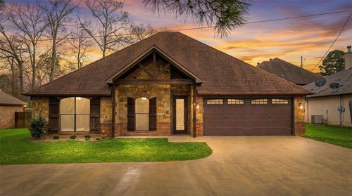 2114 W Hawkins Pkwy, Longview, TX, 75605-1552 | Card Image