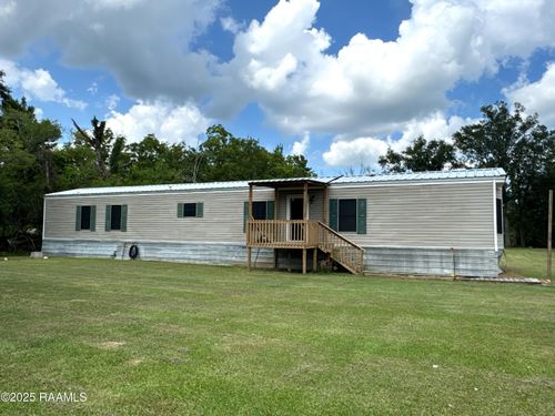 1036 Pointe Claire Dr, Saint Martinville, LA, 70582-7921 | Card Image