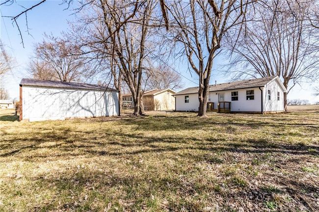 208 S Race St, House other with 3 bedrooms, 2 bathrooms and null parking in Leeton MO | Image 9