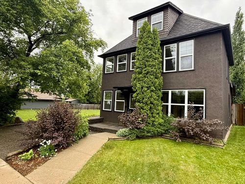 4817 53 Ave, Vermilion, AB, T9X1S7 | Card Image
