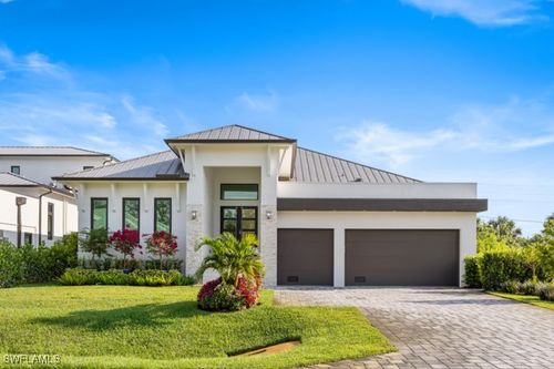 1045 Morningside Dr, NAPLES, FL, 34103-3343 | Card Image
