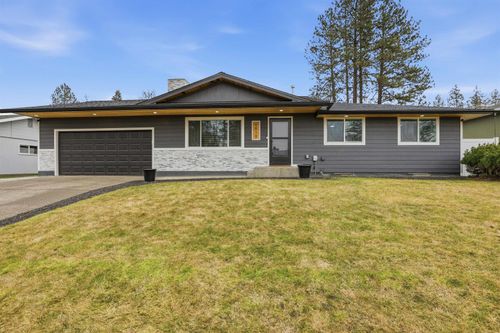 6612 N Victor St, Spokane, WA, 99208-3827 | Card Image