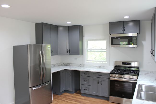 21596 Peterson Ave, Home with 3 bedrooms, 2 bathrooms and 1 parking in Sauk Village IL | Image 10
