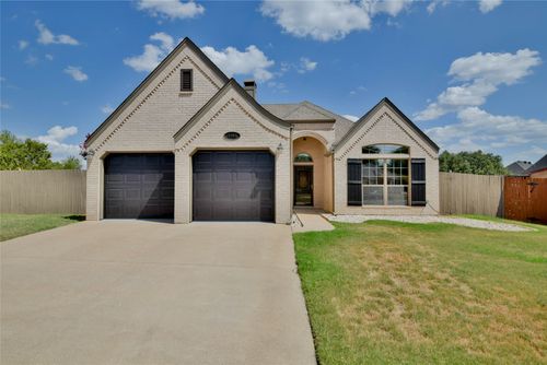 1303 Preston Trail Ct, Granbury, TX, 76048-2732 | Card Image
