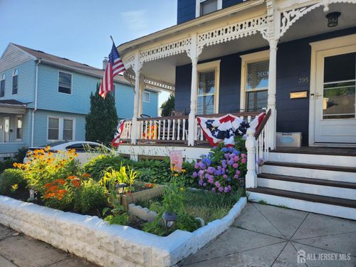 395 Raritan St, South Amboy, NJ, 08879-1246 | Card Image