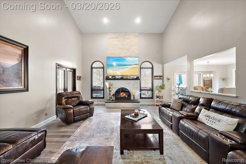 5160 Old Mill Rd, Oakland Twp, MI, 48306-2457 | Card Image