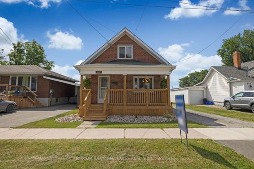 539 Edison Ave, Peterborough, ON, K9J4G4 | Card Image