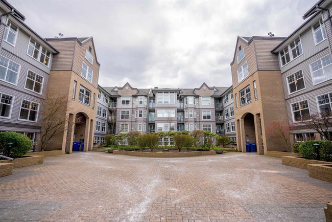 417 - 20200 56 Avenue, Condo with 3 bedrooms, 2 bathrooms and 1 parking in Langley BC | Image 32
