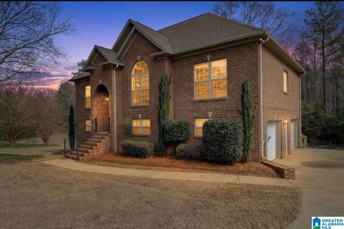 121 Peaceful Ln, Talladega, AL, 35160-8450 | Card Image