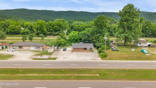 2116 S Roane St, Harriman, TN, 37748 | Card Image