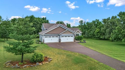 10252 270th Ave Nw, Zimmerman, MN, 55398-4579 | Card Image