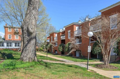 c-804 E Jefferson St, CHARLOTTESVILLE, VA, 22902-5100 | Card Image