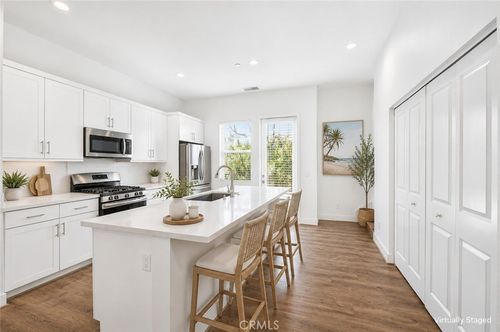89-963 E Mason Ln, Anaheim, CA, 92805-6463 | Card Image
