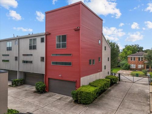 2453 Wentworth St, Houston, TX, 77004-6047 | Card Image