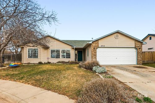 2712 Mink Ct, Nampa, ID, 83687-9124 | Card Image