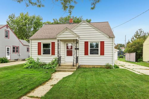 3854 E Birchwood Ave, Cudahy, WI, 53110-2706 | Card Image