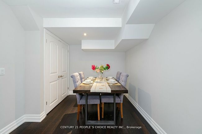 99 Scott Blvd, House other with 5 bedrooms, 4 bathrooms and 2 parking in Milton ON | Image 33