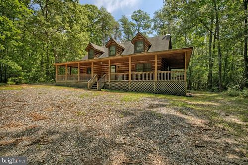 592 Knights Landing Dr, Heathsville, VA, 22473-3709 | Card Image