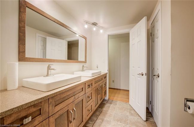 1838 Trussler Rd, House other with 3 bedrooms, 2 bathrooms and 11 parking in Kitchener ON | Image 24