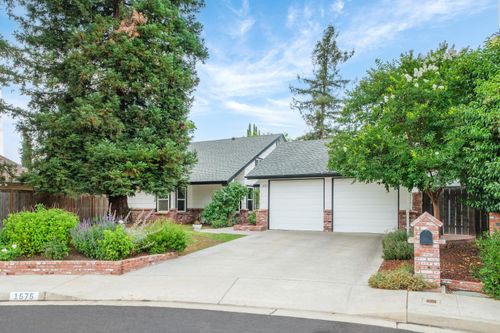 1575 Purvis Ave, Clovis, CA, 93611 | Card Image