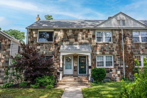 91 Centennial Ave, Cranford, NJ, 07016-3105 | Card Image