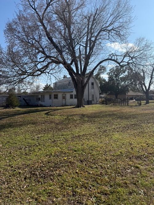 1212 E 28th St, Bryan, TX, 77803-4792 | Card Image