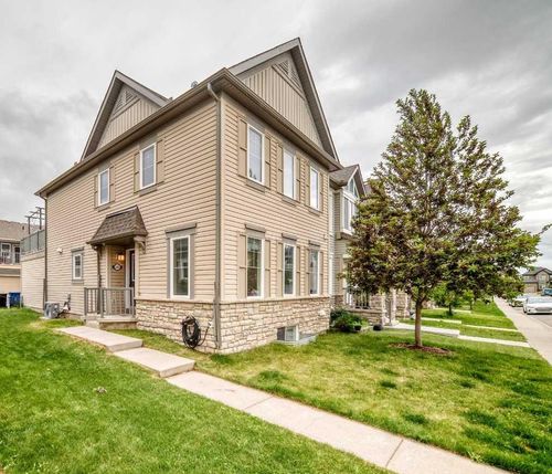 535 Windstone Common Sw, Airdrie, AB, T4B3R7 | Card Image