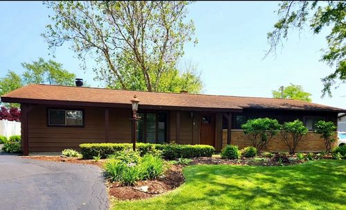 7713 Brookhaven Ave, Darien, IL, 60561-4507 | Card Image