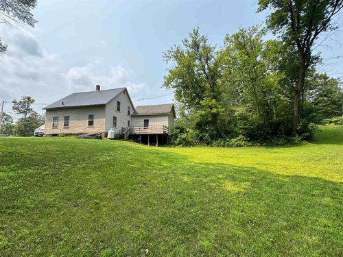 136 Sullivan St, Charlestown, NH, 03603-4573 | Card Image