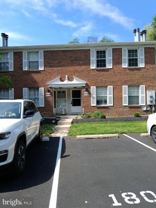 1803 Huntingdon Mews, CLEMENTON, NJ, 08021-5656 | Card Image