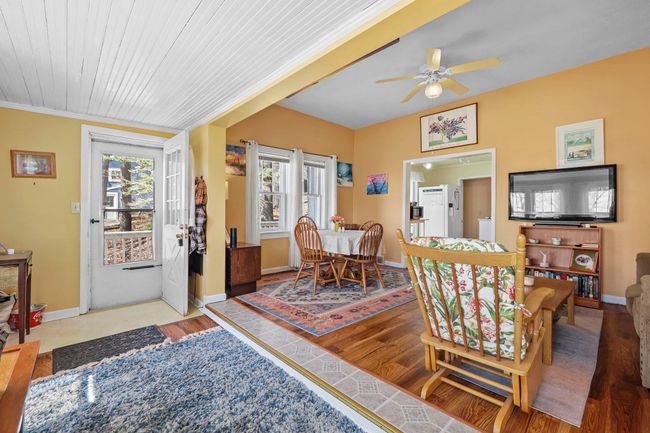 Front Door Entry | Image 8