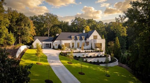 4845 Jett Rd, Sandy Springs, GA, 30327-4575 | Card Image
