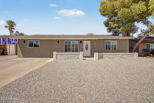 3524 E Angela Dr, Phoenix, AZ, 85032-2025 | Card Image