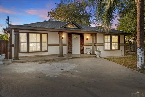 813 S 27th 1/2 St, Mcallen, TX, 78501-8309 | Card Image