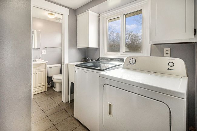 8100 Russell St, House other with 3 bedrooms, 2 bathrooms and null parking in Shelby Twp MI | Image 15