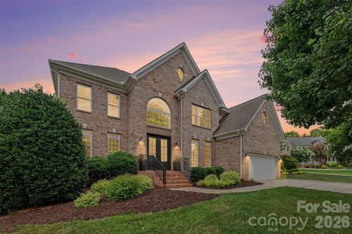 8921 Whittingham Dr, Waxhaw, NC, 28173-6582 | Card Image