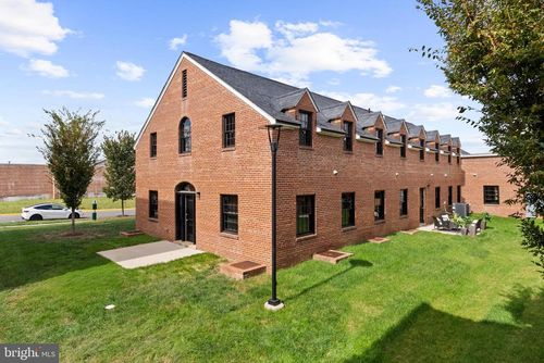 apt-103-9071 Power House Rd, LORTON, VA, 22079-4367 | Card Image
