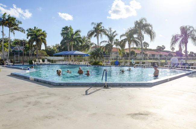 9675 Crescent View Dr N, Condo with 3 bedrooms, 2 bathrooms and null parking in Boynton Beach FL | Image 49