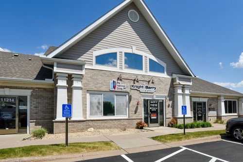 11212 86th Ave N, Maple Grove, MN, 55369-4545 | Card Image