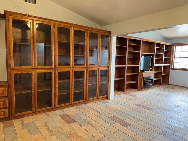 724 E 7 Th St, House other with 4 bedrooms, 2 bathrooms and null parking in Olustee OK | Image 5