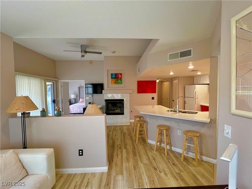 2058-7400 W Flamingo Rd, Las Vegas, NV, 89147-4364 | Card Image