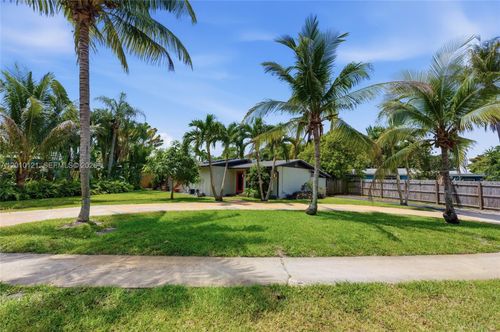 1118 Nw 16th St, Fort Lauderdale, FL, 33311-4731 | Card Image