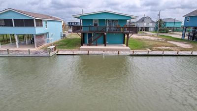 194 Sailfish Drive, House other with 2 bedrooms, 2 bathrooms and 4 parking in Rockport TX | Image 1