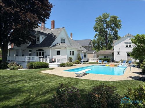 643 Clinton St, Defiance, OH, 43512-2654 | Card Image